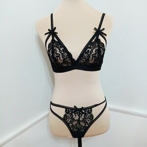 RSLOVE Black Floral Lace Lingerie Set Heart Cutout Bralette Thong Size M NEW